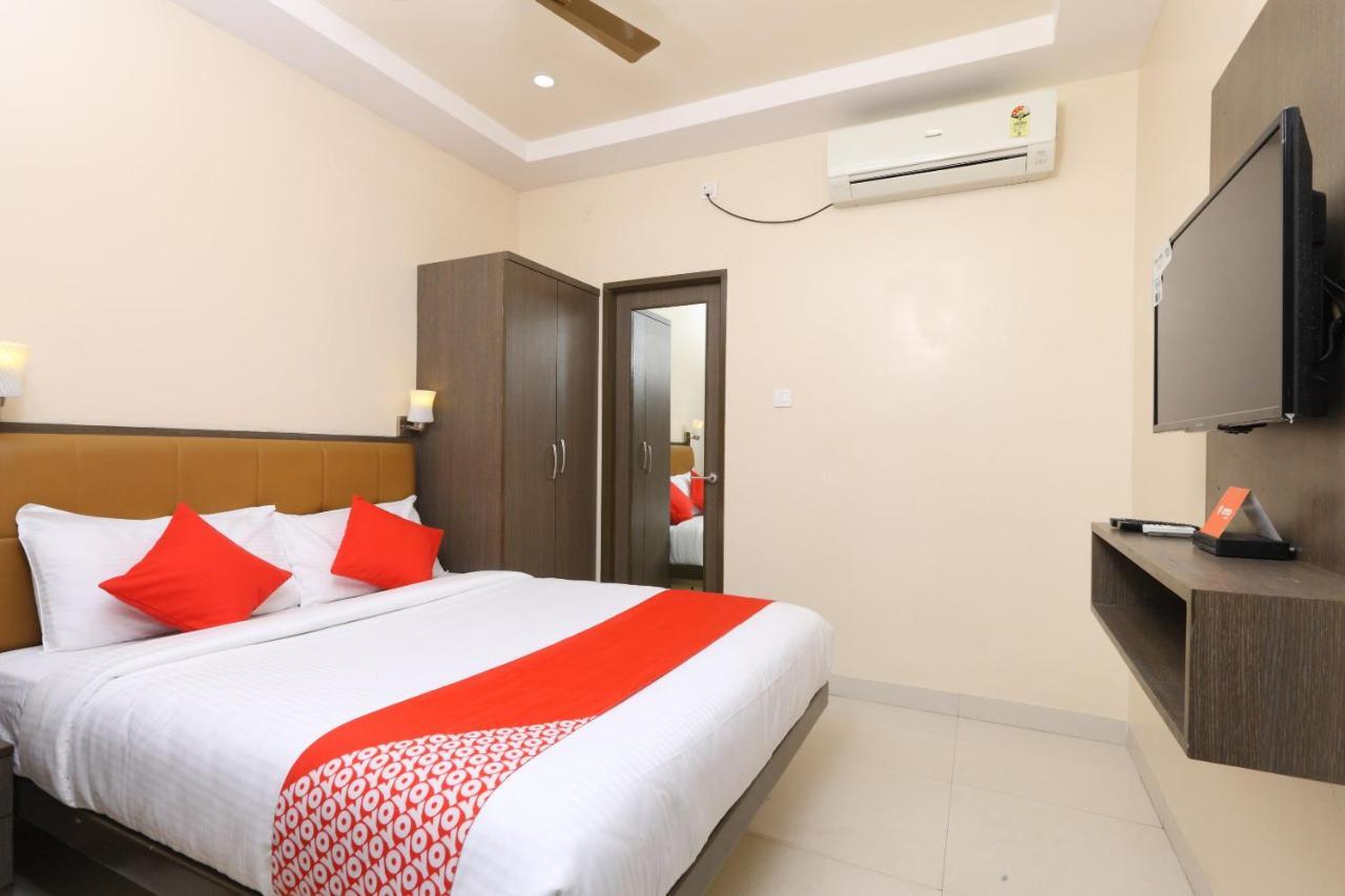 Oyo 14934 Kalyani Grand Hotel เชนไน ภายนอก รูปภาพ